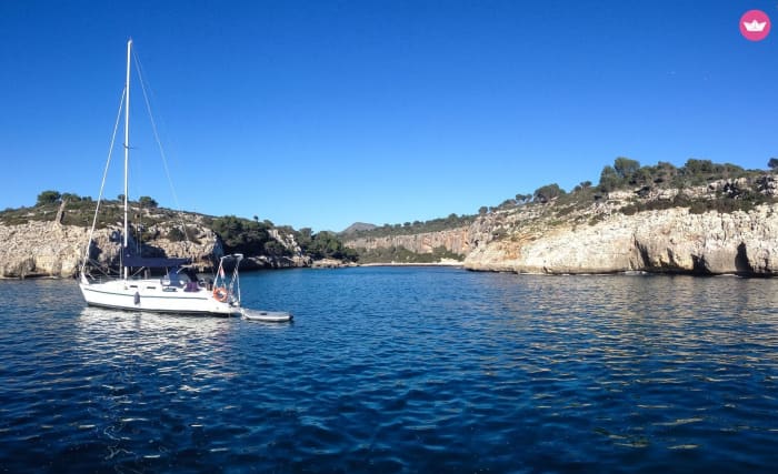 Sunset Escape: 3-Hour Chill Cruise