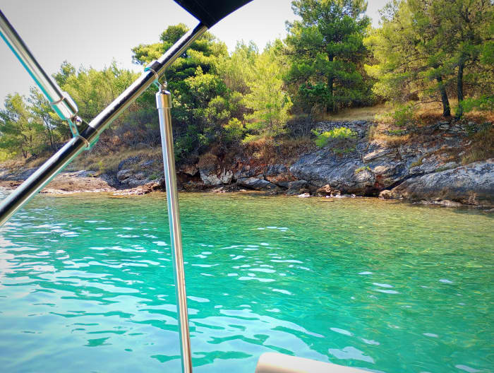 Full-Day Boat Tour: Sibenik Archipelago Island Bay "Swim, Snorkel, SUP" with Local Tavern Lunch or Dinner