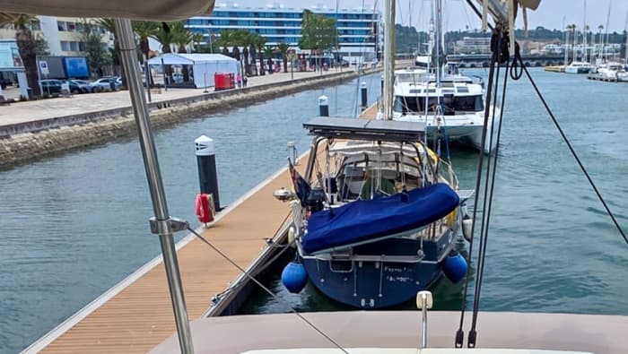 Full-day catamaran rental in Lagos