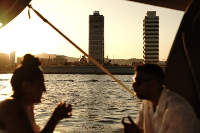 Private 2-Hour Sunset Sailing Experience in Barcelona