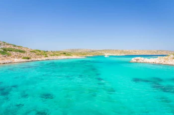 Full-Day Boat Tour in Patmos – Tiganakia, Arki & Hidden Gems