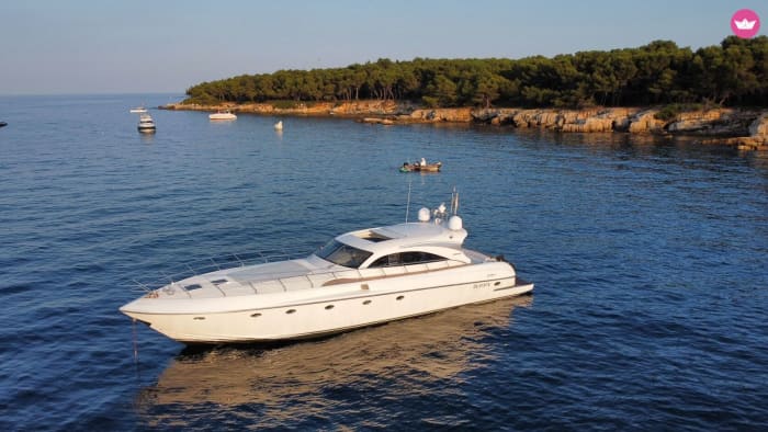 The Signature Escape: 8 hours of prestige in Golfe-Juan