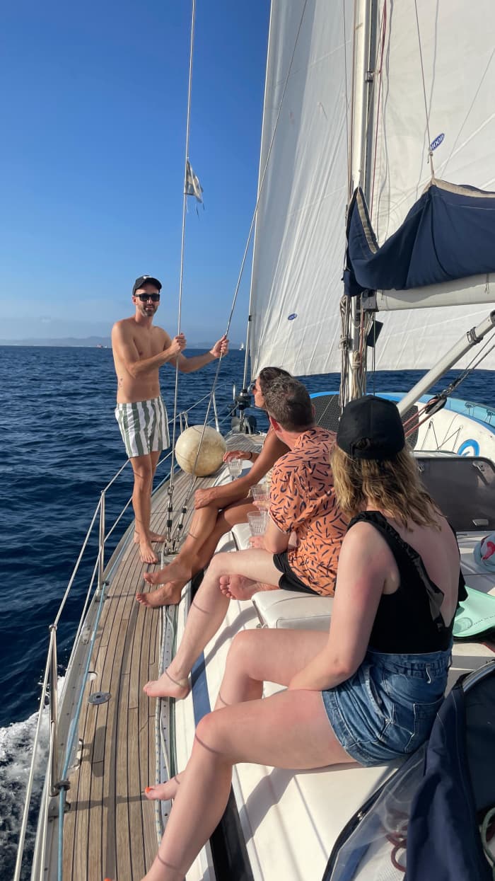 Sunset in the South of Ibiza: 2-Hour Sail with Views of Es Vedrà