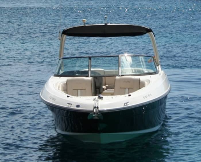 Escapada fácil em Palma de Maiorca: um passeio de barco a motor de 3h30.