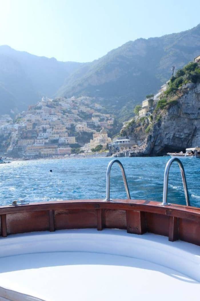 Discovering the Amalfi Coast by boat