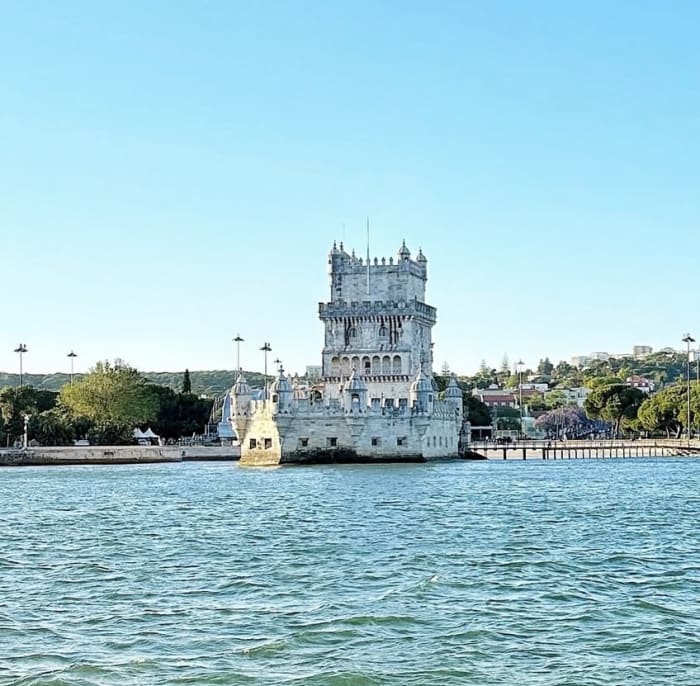 Passeio de barco privado em Lisboa