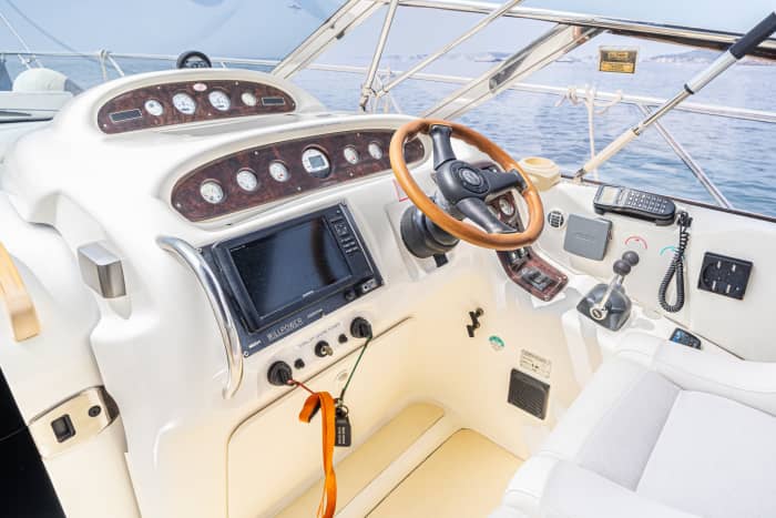 Luxus-Cranchi 39 – Komplett überholte Yacht ⚓ Cala-Erlebnis + Musik + Entspannung