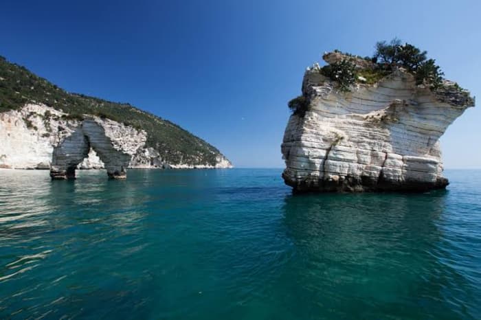 Gargano Segreto – Tour privato in barca a motore da Manfredonia