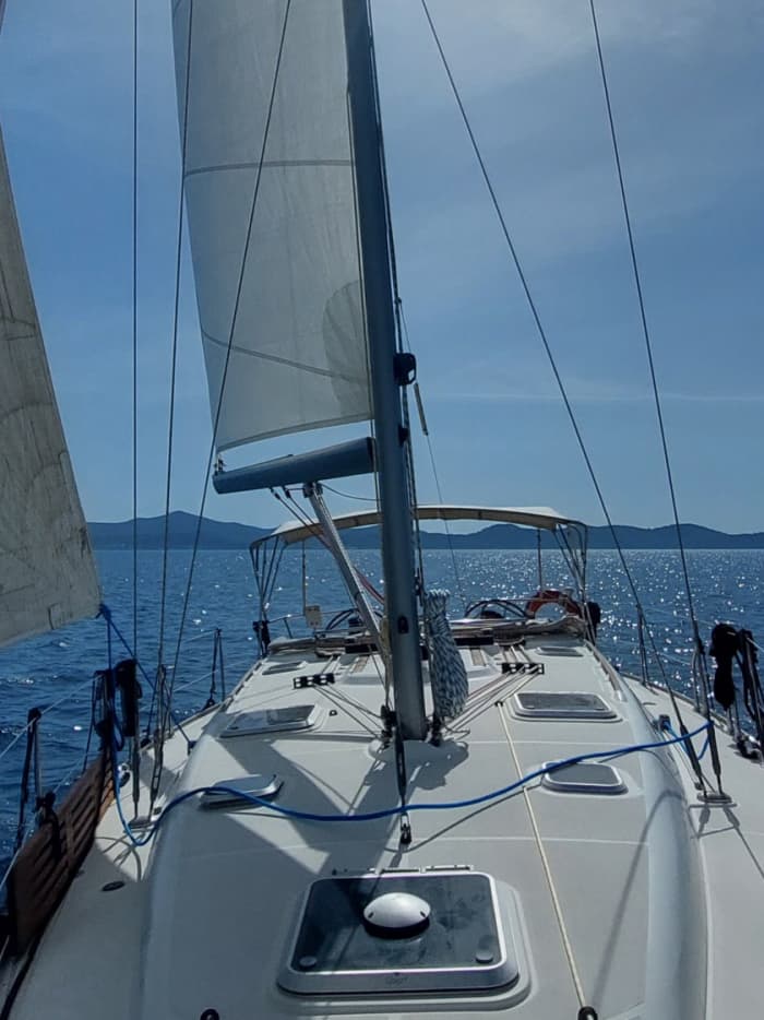 Een dagvullende zeiltocht in Zadar