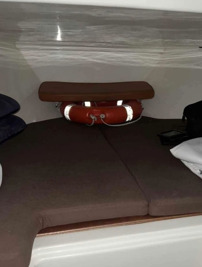 Un día en barco entre Capri y la Costa Amalfitana.