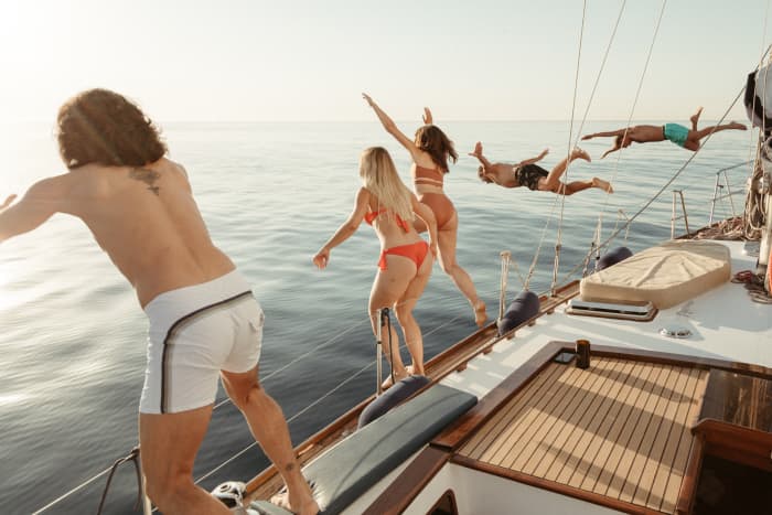 3H – Open Sea Escape: Swim, Sun & Mediterranean Vibes