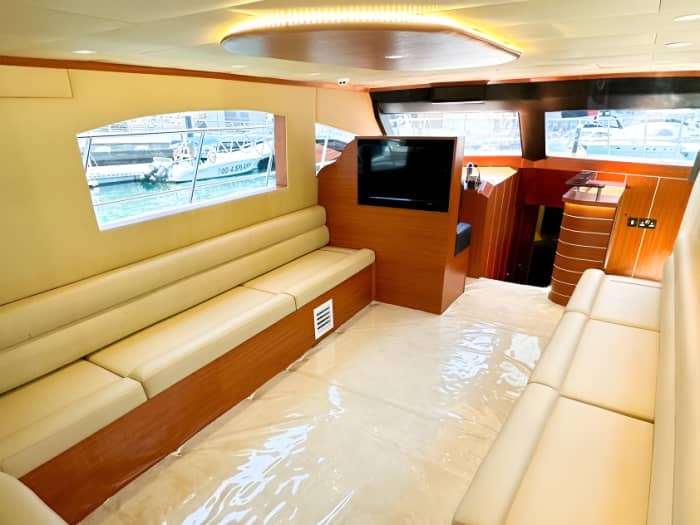 6-Hour Yacht Experience