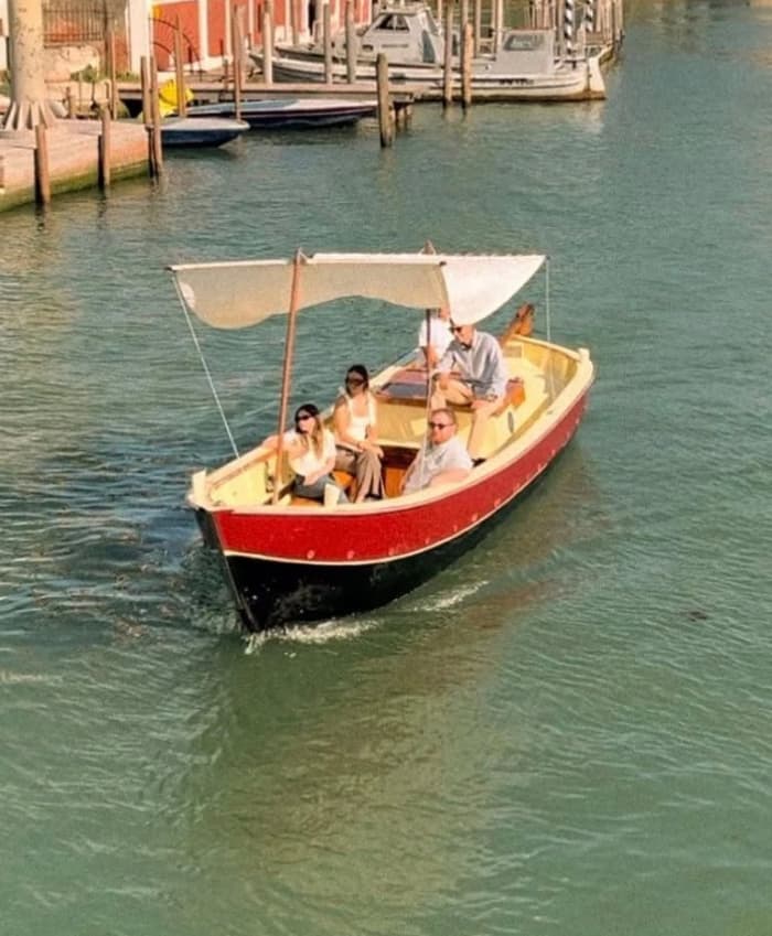 Venetian Magic: Island Tour aboard Tortuga