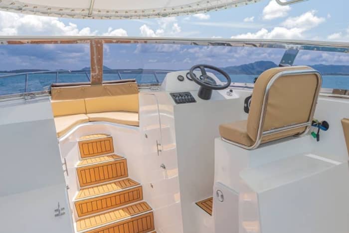 Profitez d'une excursion de 9 heures en bateau à moteur pour explorer Phuket