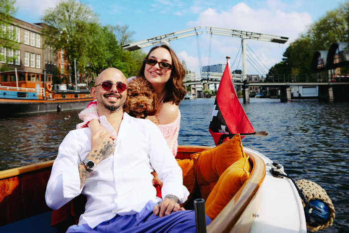 Private Canal Cruise with Local Captains and Hidden Gems – Diana - 1.5h - Max 8p