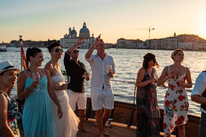 Croisière au coucher du soleil - Apéritif à bord