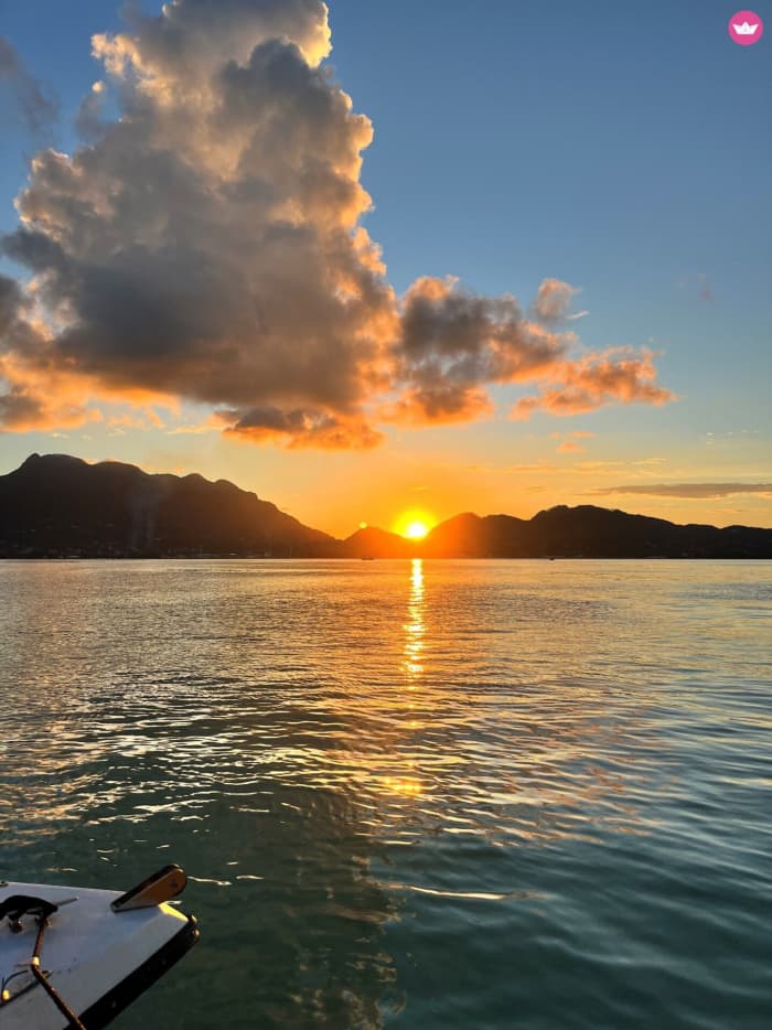 4-uur durende snorkeltocht – zwemmen met schildpadden en roggen op de Seychellen