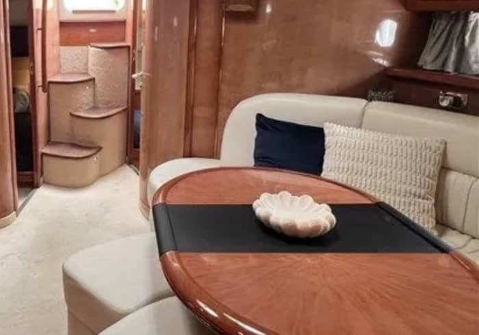 Din VIP-resa till Blanes: En 4 timmars resa på en motoryacht