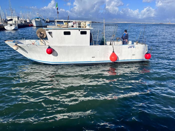 Baaien in Cagliari & lunch op de boot