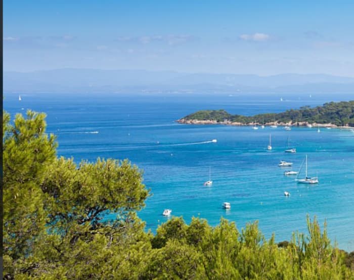 Jornada náutica en Hyères: entre exploración y relax