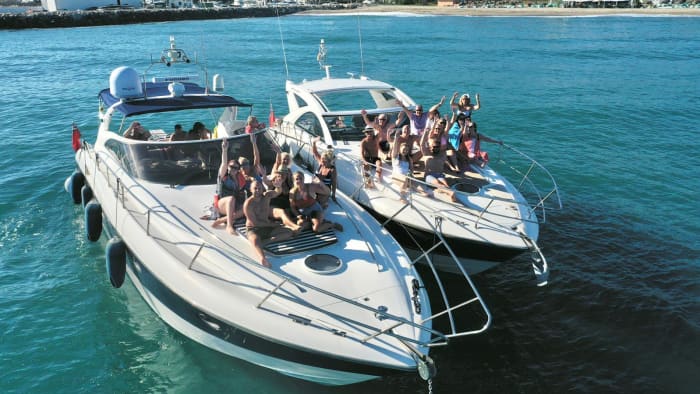 Cruzeiro de barco de luxo de dia inteiro