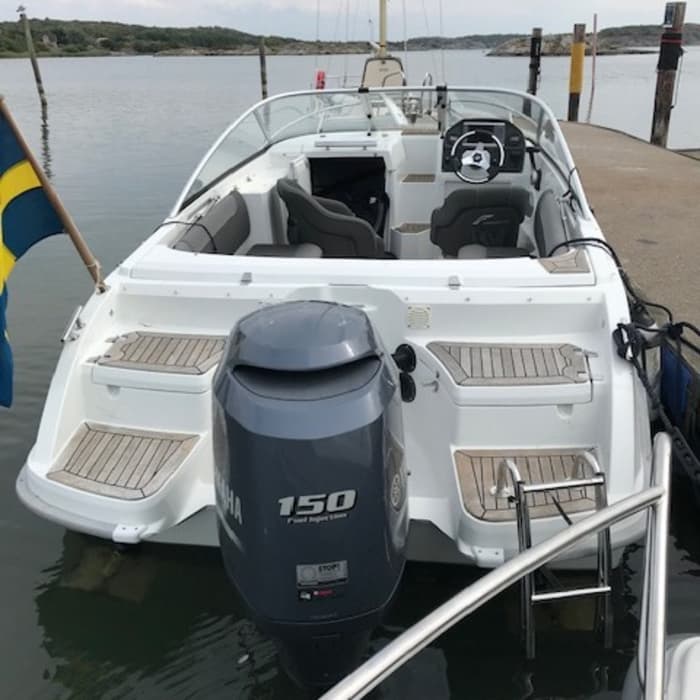 Location de bateau à moteur à la journée à Göteborg