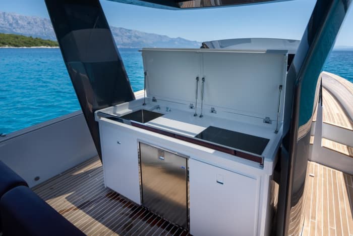 Une journée à Makarska sur un bateau à moteur