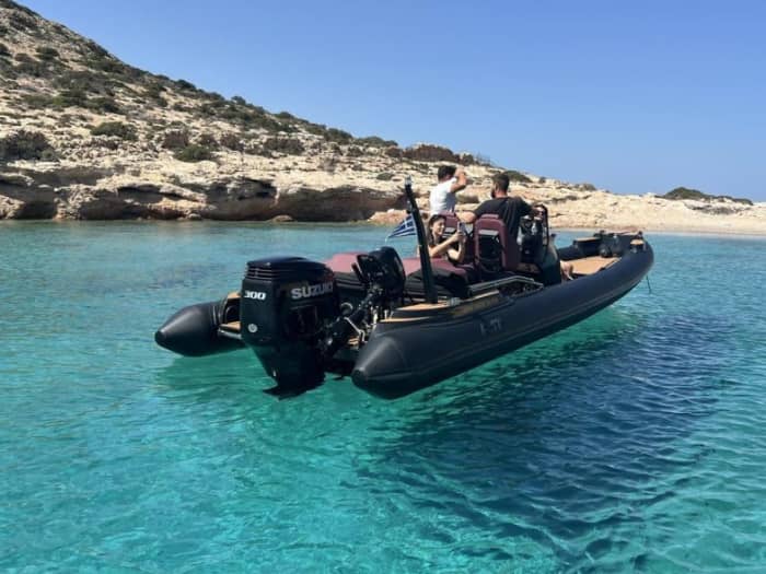 Transfert en bateau privé depuis/vers la plage de Feidou