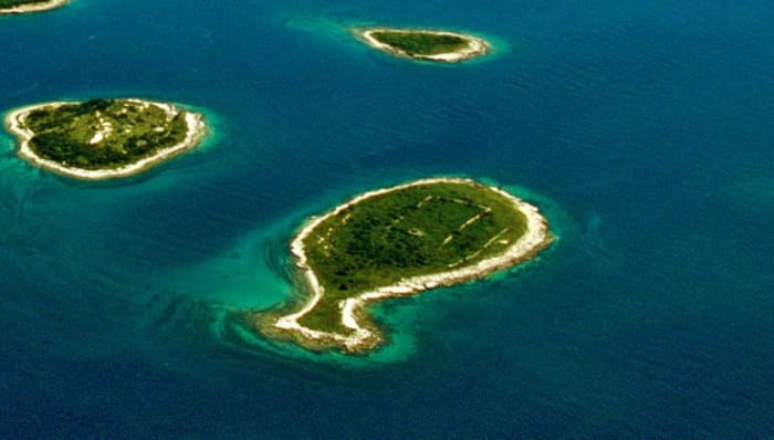 PULA ARCHIPELAGO MOTOR BOAT EXPERIENCE
