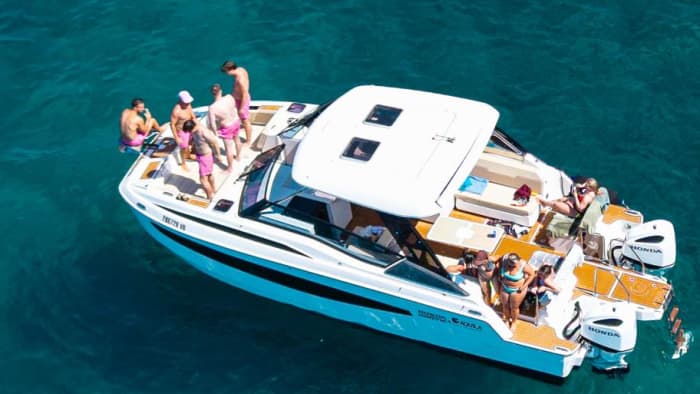 LUXORY YACHT ESCAPE AROUND ISTRIA - full day tour