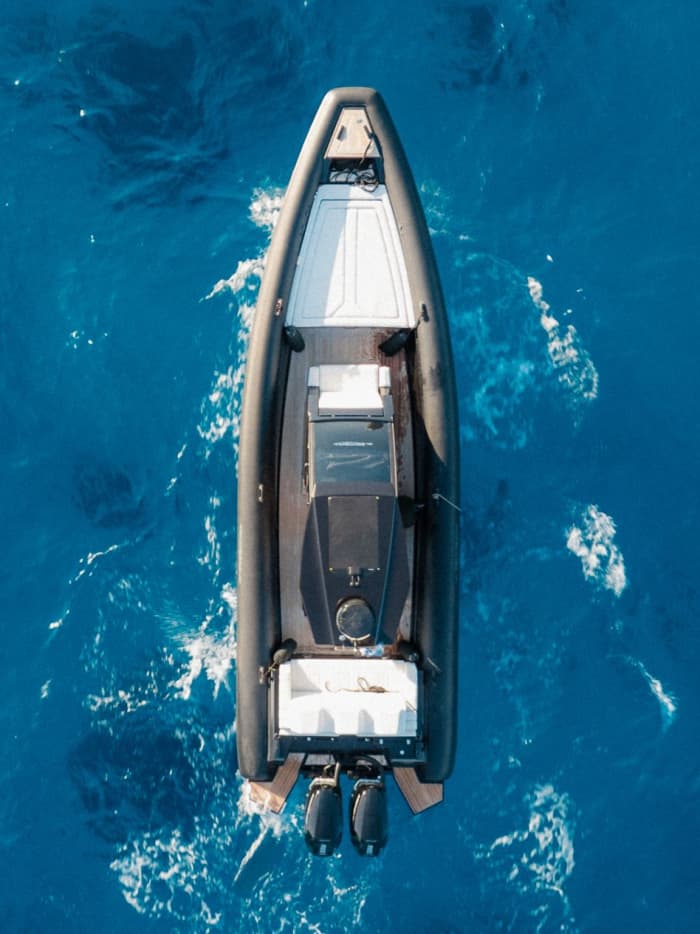 Exclusieve 5 uur durende privé-kustcruise en zwemavontuur