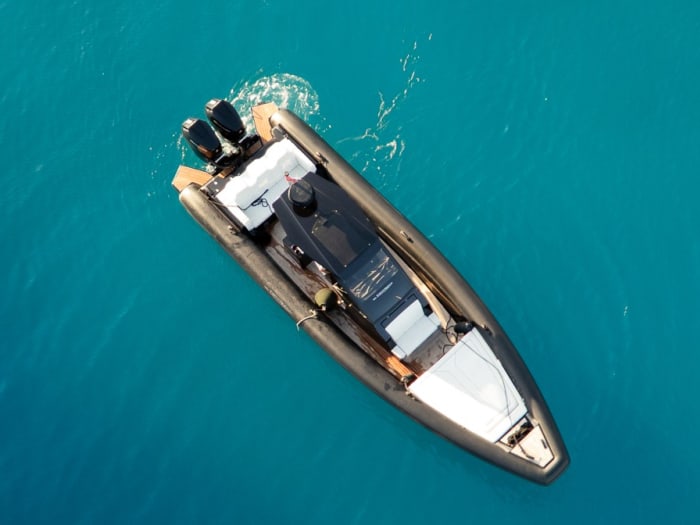 Privécruise van een hele dag: 7 uur kustontdekking en ontspanning