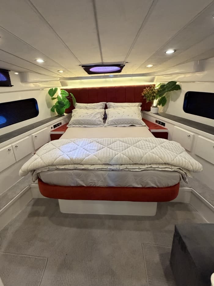 Türkbükü Private Yacht Tour: Paradise Bays & Crystal Waters