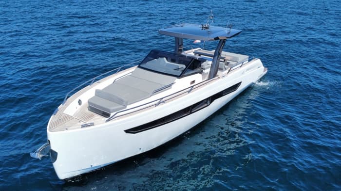 Journée privée en yacht moderne – French Riviera