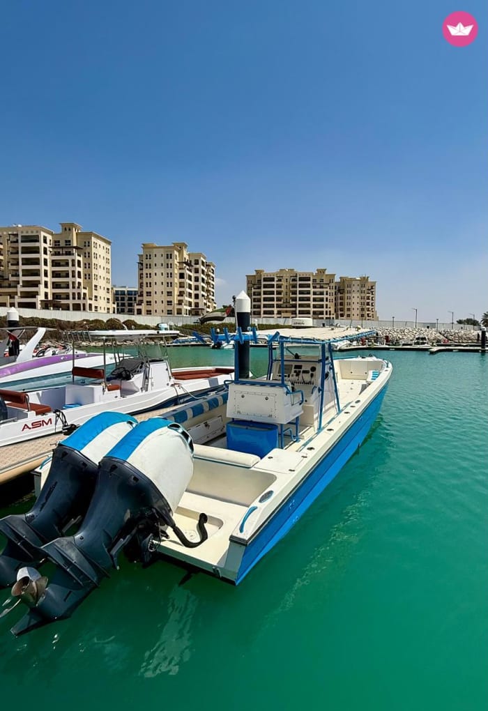 Sérénité côtière : une croisière de 4 heures à Ras Al Khaimah