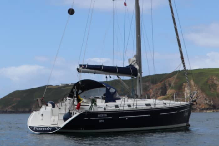 Enjoy a full day of sailing in Nieuwpoort on a sailboat