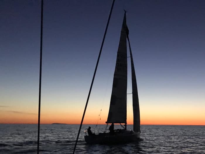 Privé zeiltocht van 9 uur in Port Camargue