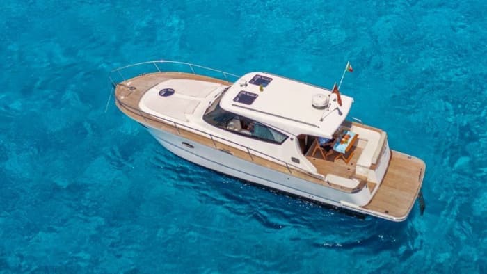 The best of the Villasimius Marine Area in a half-day boat tour