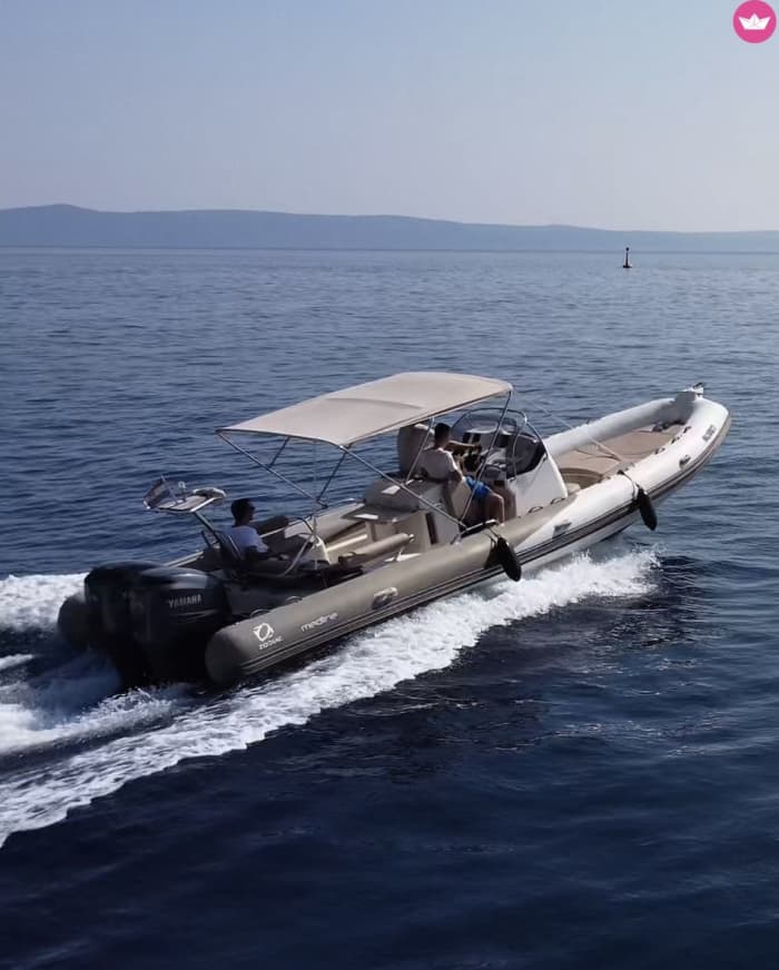 Sole e mare: crociera di mezza giornata a Makarska