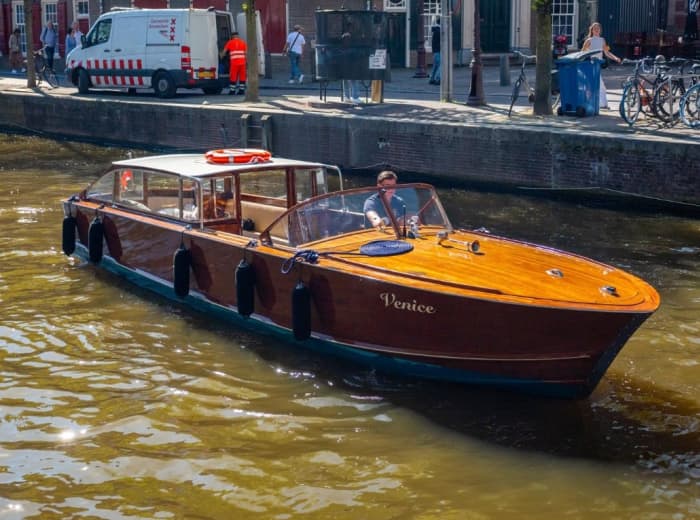 7-Hour Amsterdam City & Countryside Cruise in Style