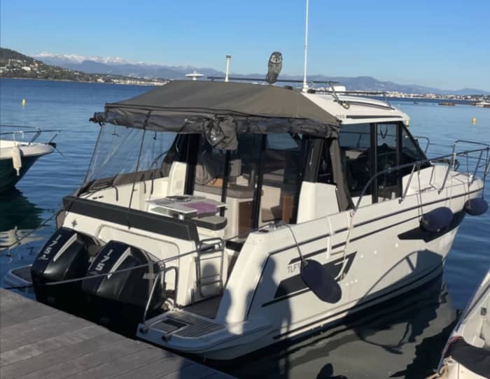 Découvrez Mandelieu-La Napoule : une demi-journée de pur bonheur en bateau à moteur