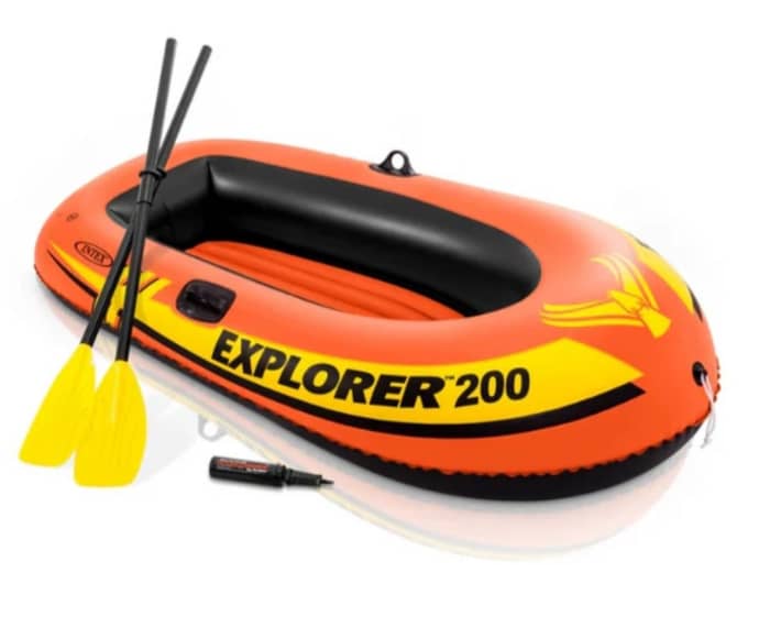Enjoy a half-day on a motorboat in Saint-Cyprien