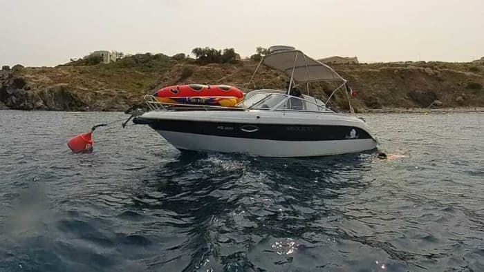 Enjoy a half-day on a motorboat in Saint-Cyprien