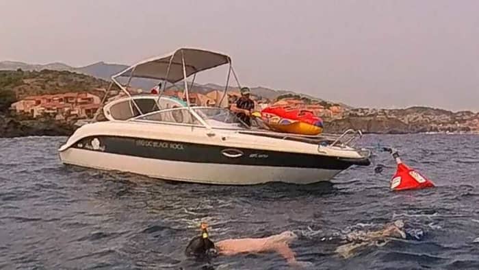 Enjoy a half-day on a motorboat in Saint-Cyprien