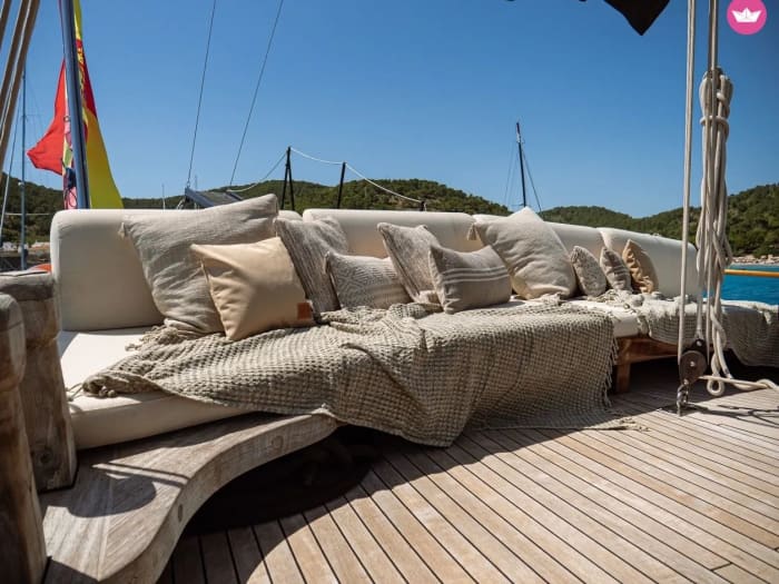 Ibiza & Formentera by Sea: Charm, Comfort, and Freedom