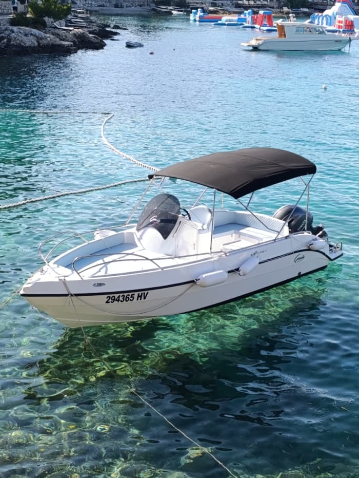 Dagtrip naar de Hvar- en Pakleni-eilanden