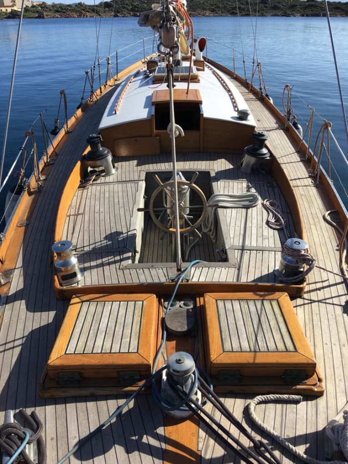 Dubrovnik Vintage Sailing – Discover the Beautiful Elafiti Islands Aboard a Classic Wooden Sailboat