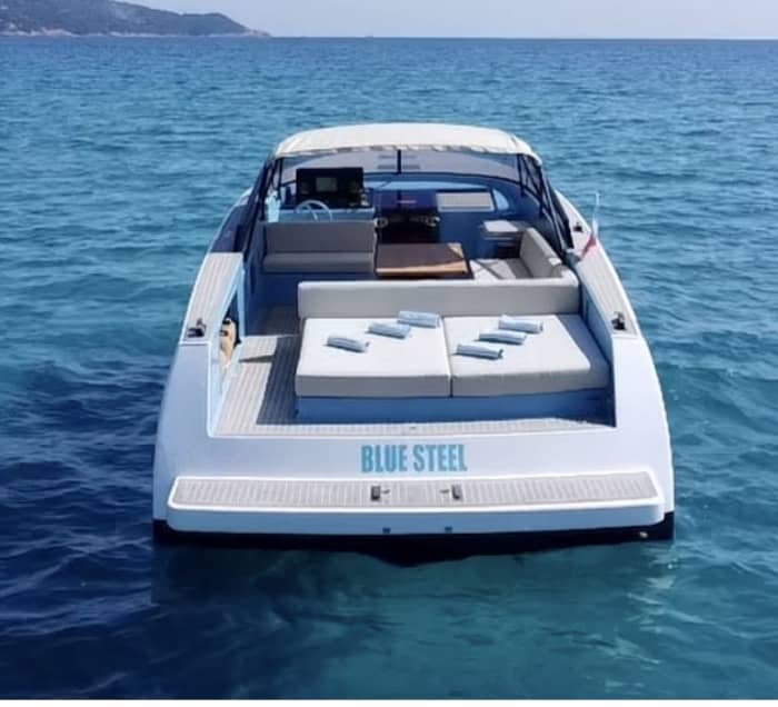 Brandstof inbegrepen
Uitzonderlijke cruise – Van Saint-Tropez naar Cannes en de Franse Rivièra