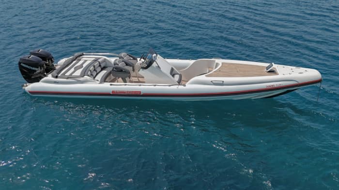 Private day cruise