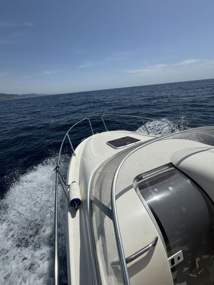 Heading to paradise: discover the Medes Islands and their seabed